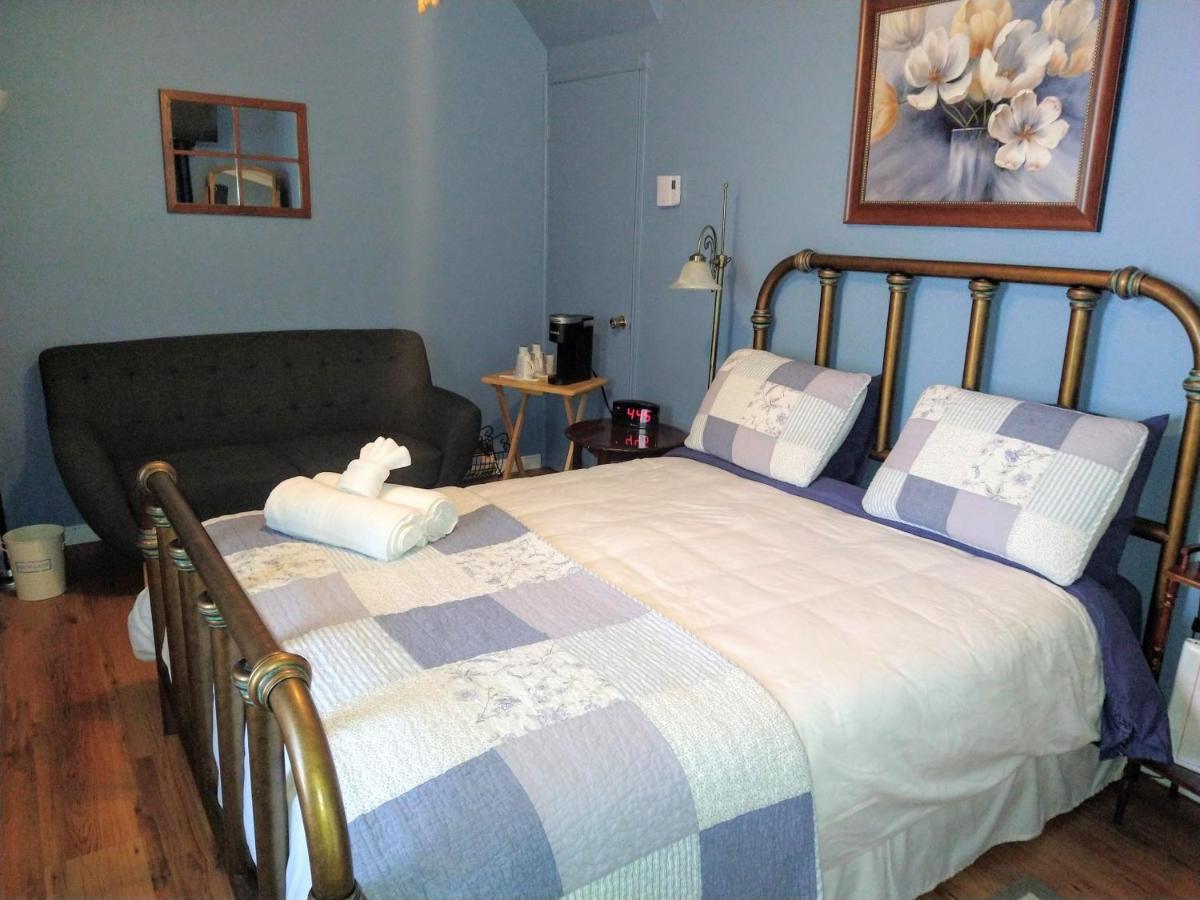 Bed and Breakfast Au Coeur De Magog Exteriér fotografie