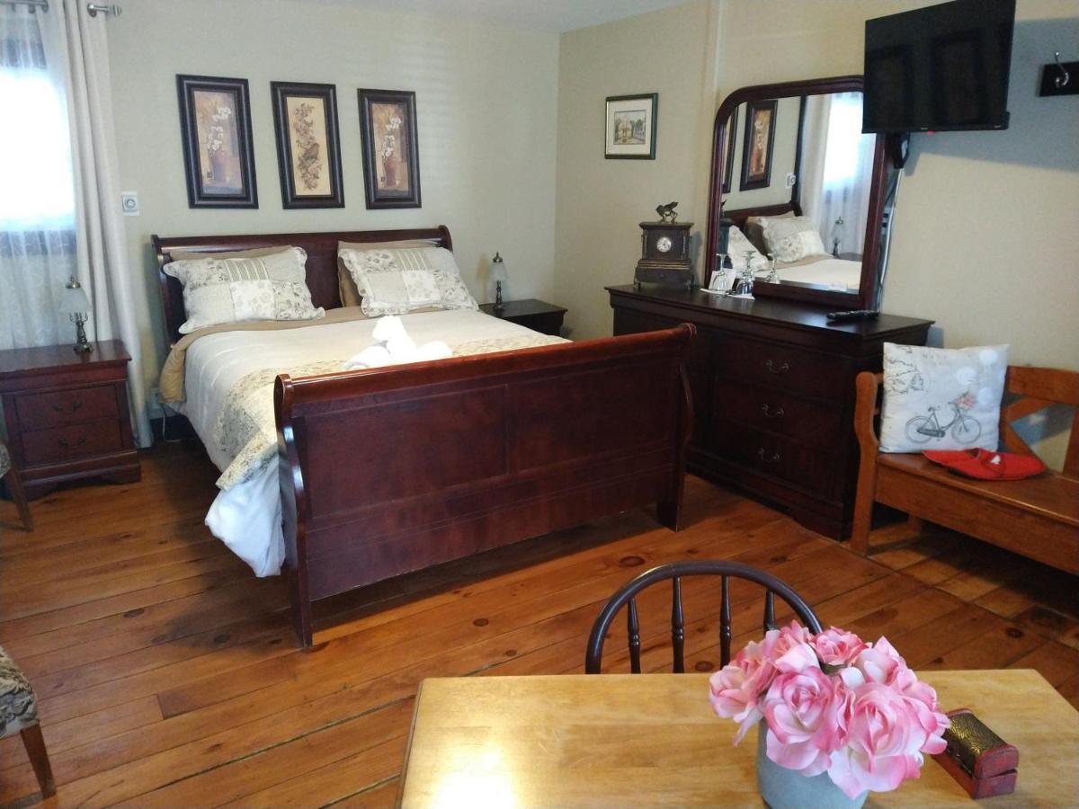 Bed and Breakfast Au Coeur De Magog Exteriér fotografie