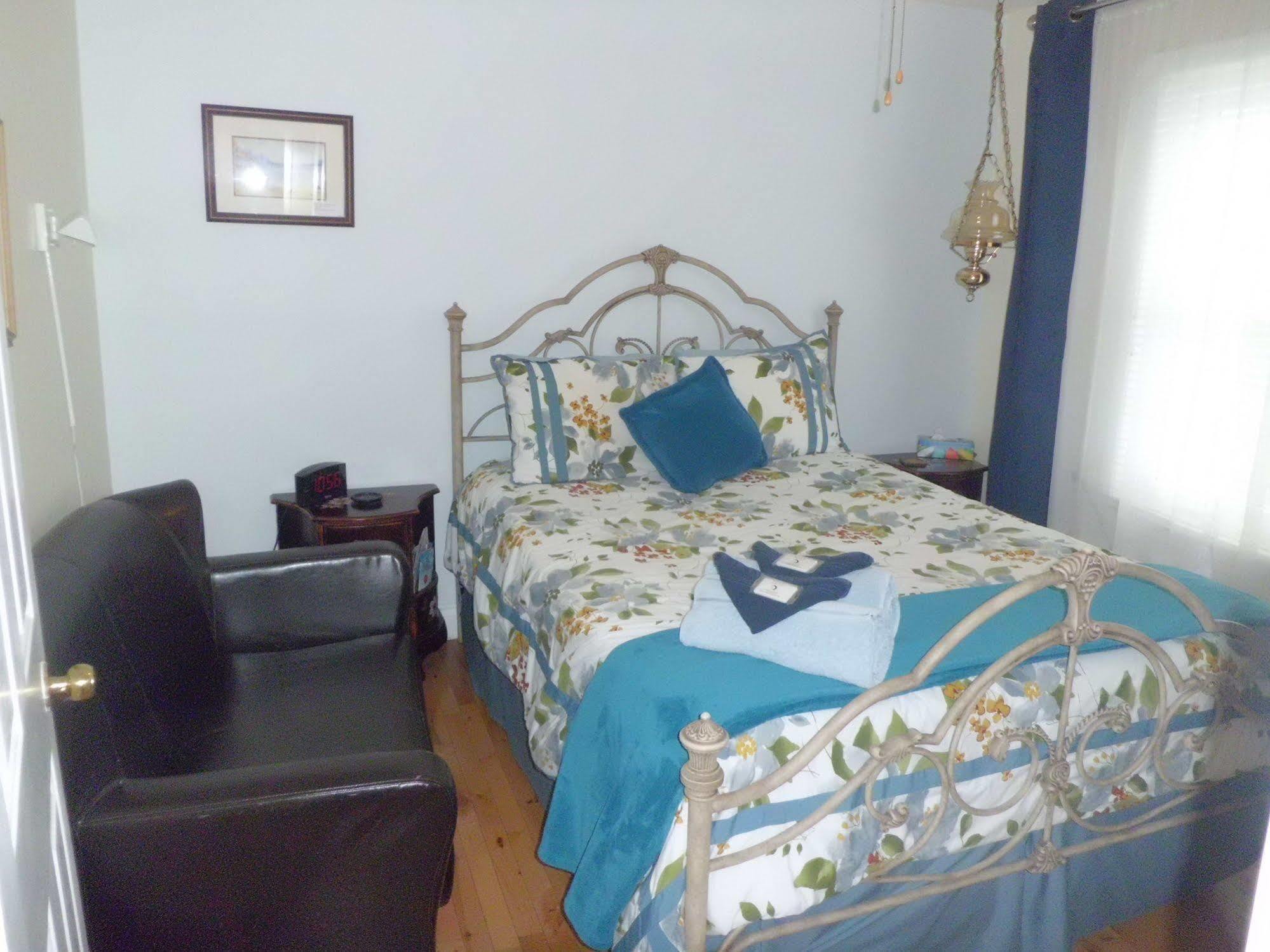 Bed and Breakfast Au Coeur De Magog Exteriér fotografie