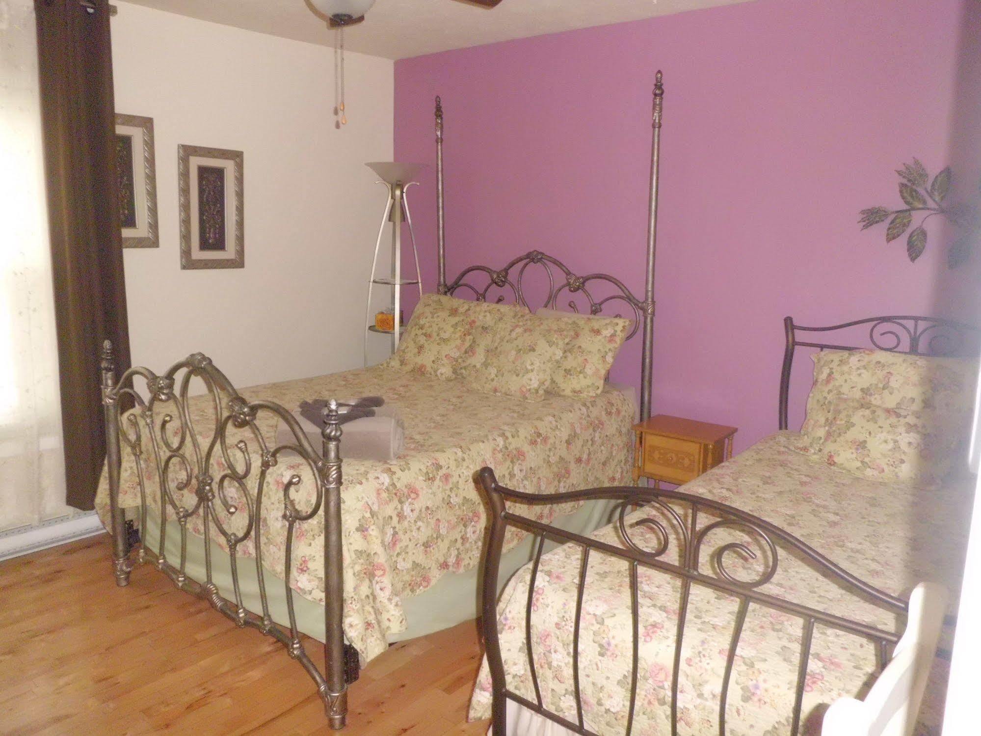Bed and Breakfast Au Coeur De Magog Exteriér fotografie